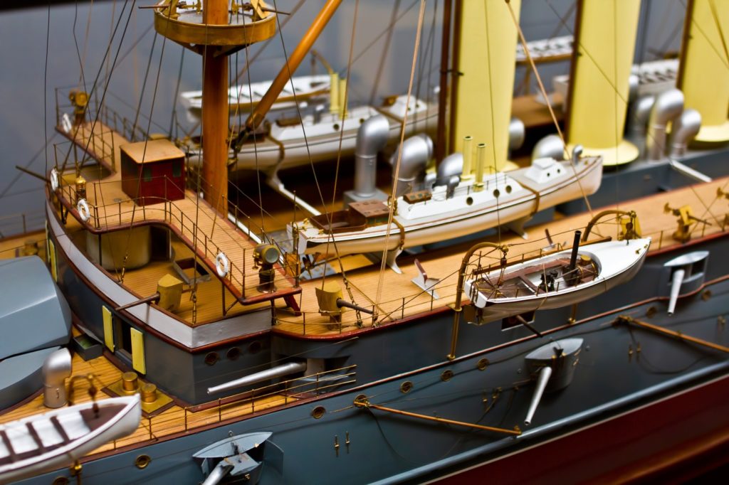 精巧な船舶の模型の画像